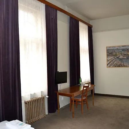 Hotel Praha 4*