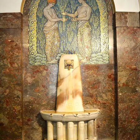 Praha Hotel