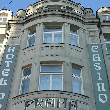Отель Praha Либерц