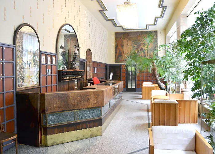 Praha Otel 4*